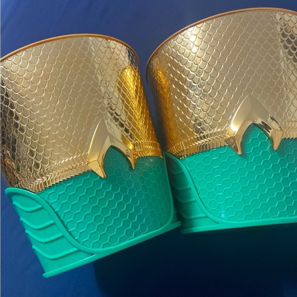 Aquaman & The Lost Kingdom Exclusive popcorn 2 buckets